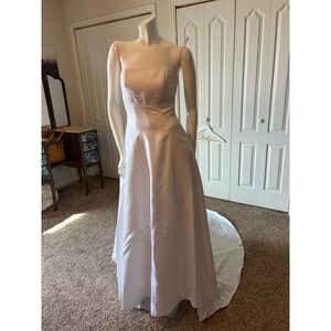 Michaelangelo Strapless Satin Wedding Dress w/ Embroidered Waist – Size 8